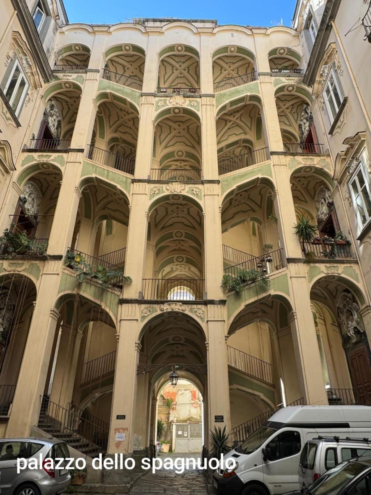 Casa Ferrara Sanita * Napels
